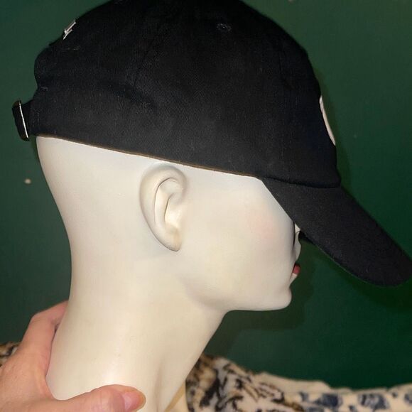 The Black Dog Life Off the Leash Baseball Hat Cap Cotton Adjustable UNI - Picture 6 of 9